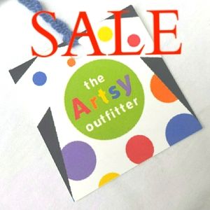 Closet Clearout Sale at The Artsy Outfitter